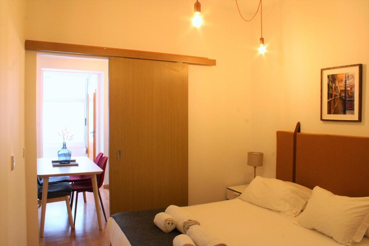 Aparthotel Oporto Entreparedes Εξωτερικό φωτογραφία