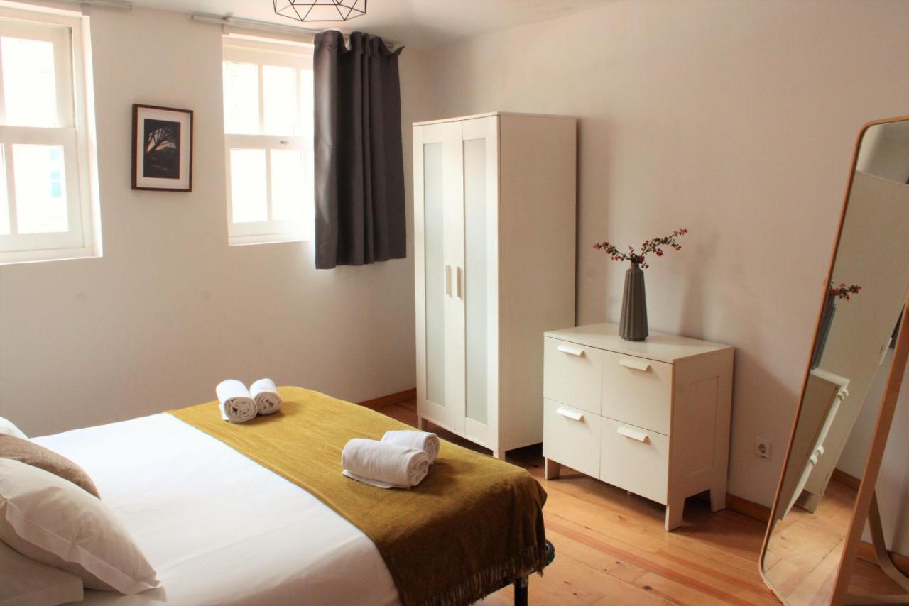 Aparthotel Oporto Entreparedes Εξωτερικό φωτογραφία