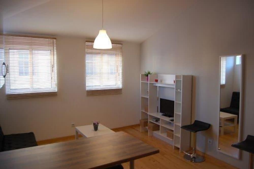 Aparthotel Oporto Entreparedes Εξωτερικό φωτογραφία